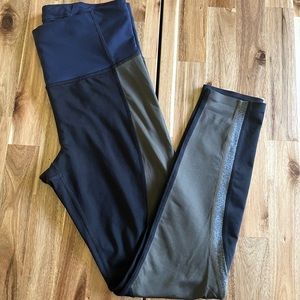 Athleta leggings M